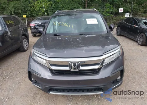 2019 Honda Pilot Touring из США, поврежденный, VIN 5FNYF6H65KB037613
